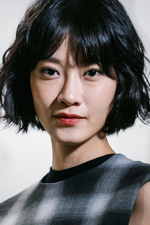 廖子妤头像