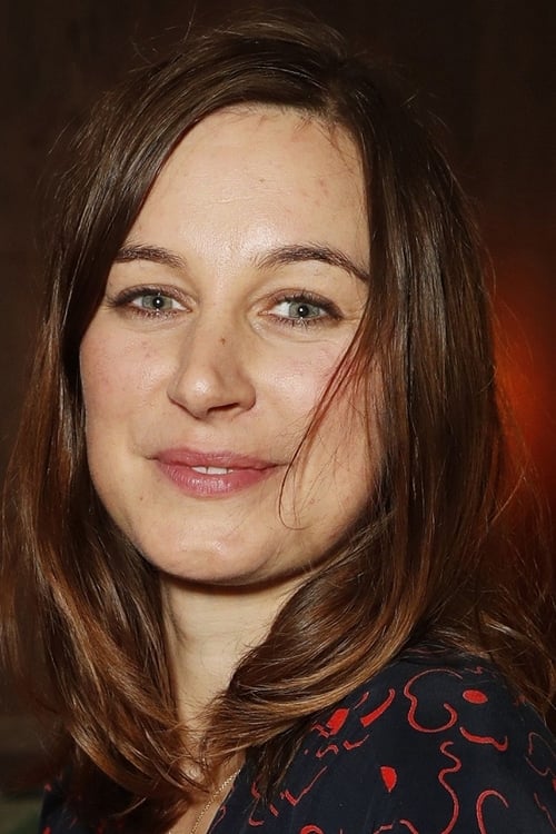 Pippa Nixon头像