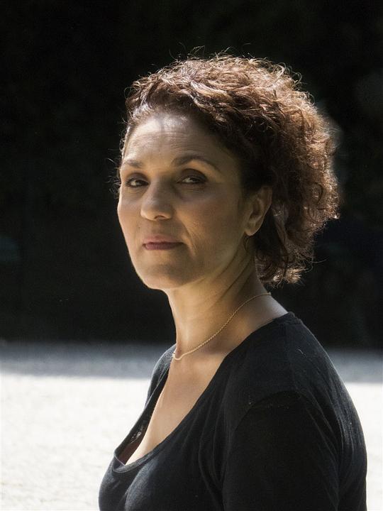 法里达·拉瓦吉头像