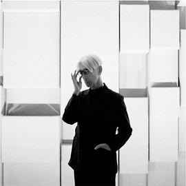 坂本龍一 Playing the Piano in NHK &amp; Behind the Scenes封面图