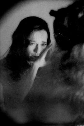 女性主义开火政治封面图